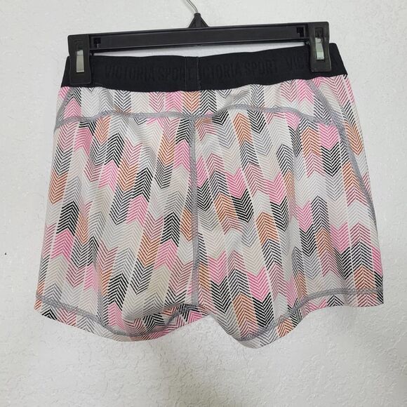 Victoria's Secret Victoria Sport VSX The Player Hot Short Chevron Print Medium - Picture 5 of 7